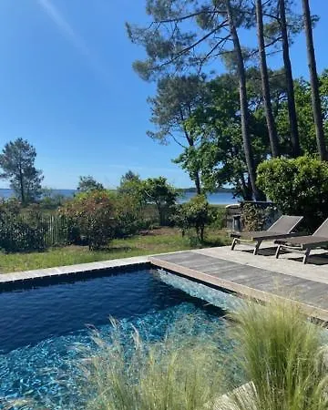 La Maison Moutchic 3*