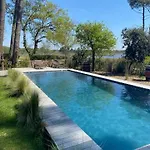 Bed & Breakfast La Maison Moutchic