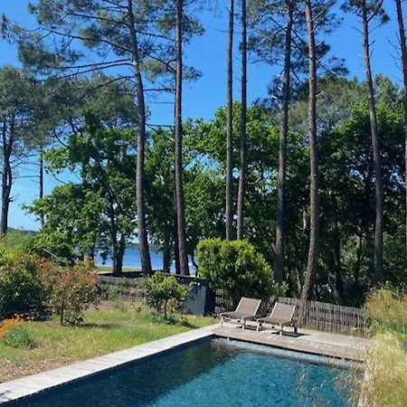 La Maison Moutchic Nocleg ze śniadaniem 3*