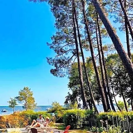 La Maison Moutchic 3*