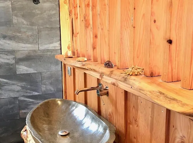 La Maison Moutchic Couette-café